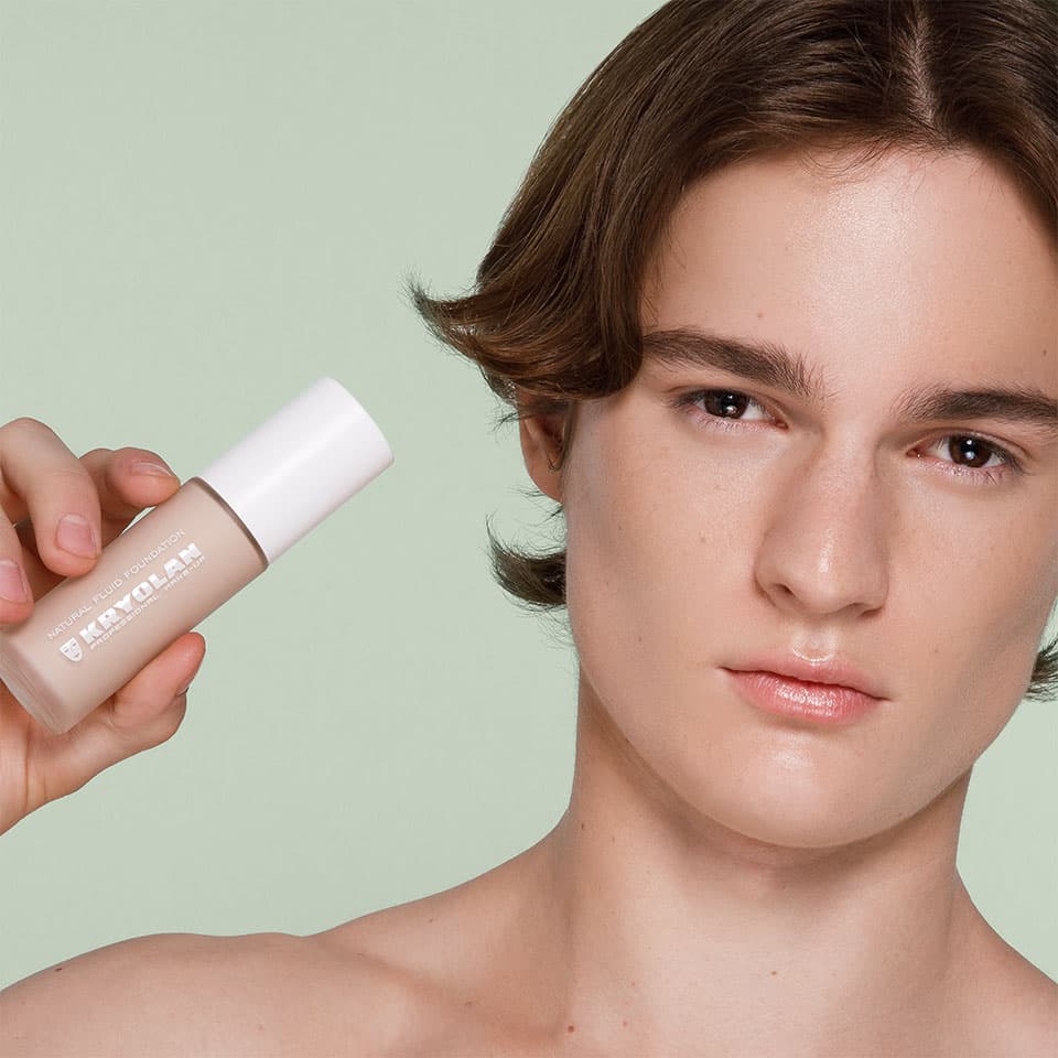 Natural Fluid Foundation - Image 5
