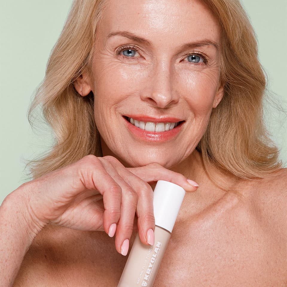 Natural Fluid Foundation - Image 7