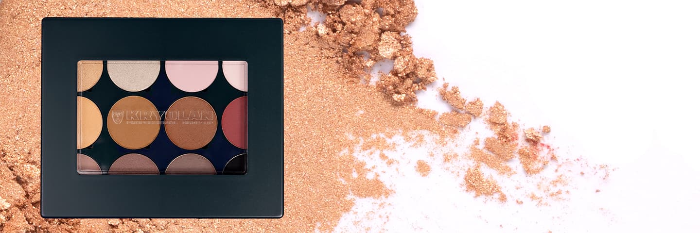 Kryolan palette and luminous powder textures
