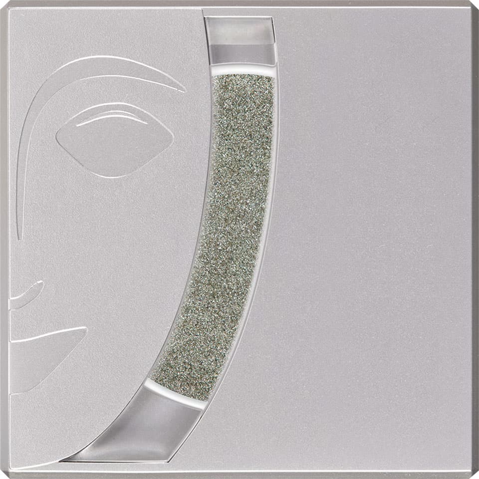 Metallique Make-Up Single