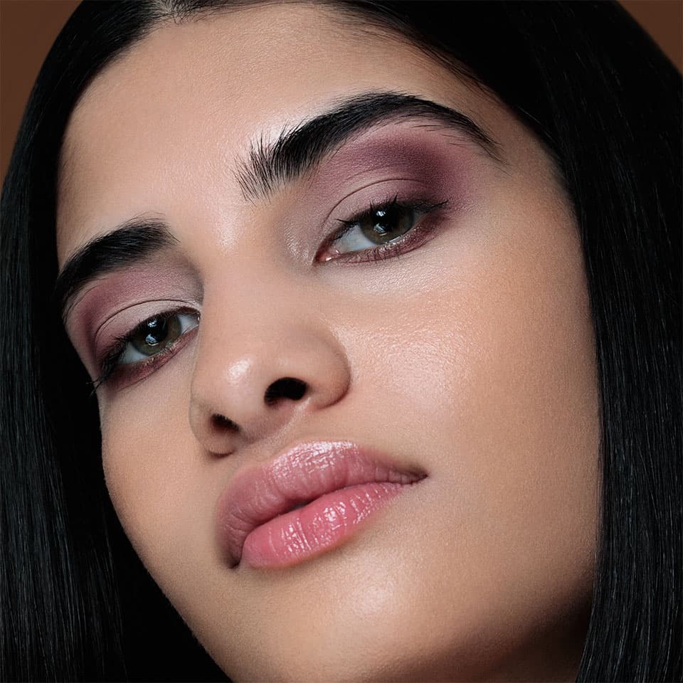 Velvet Vision Eye Shadow Palette - Image 4